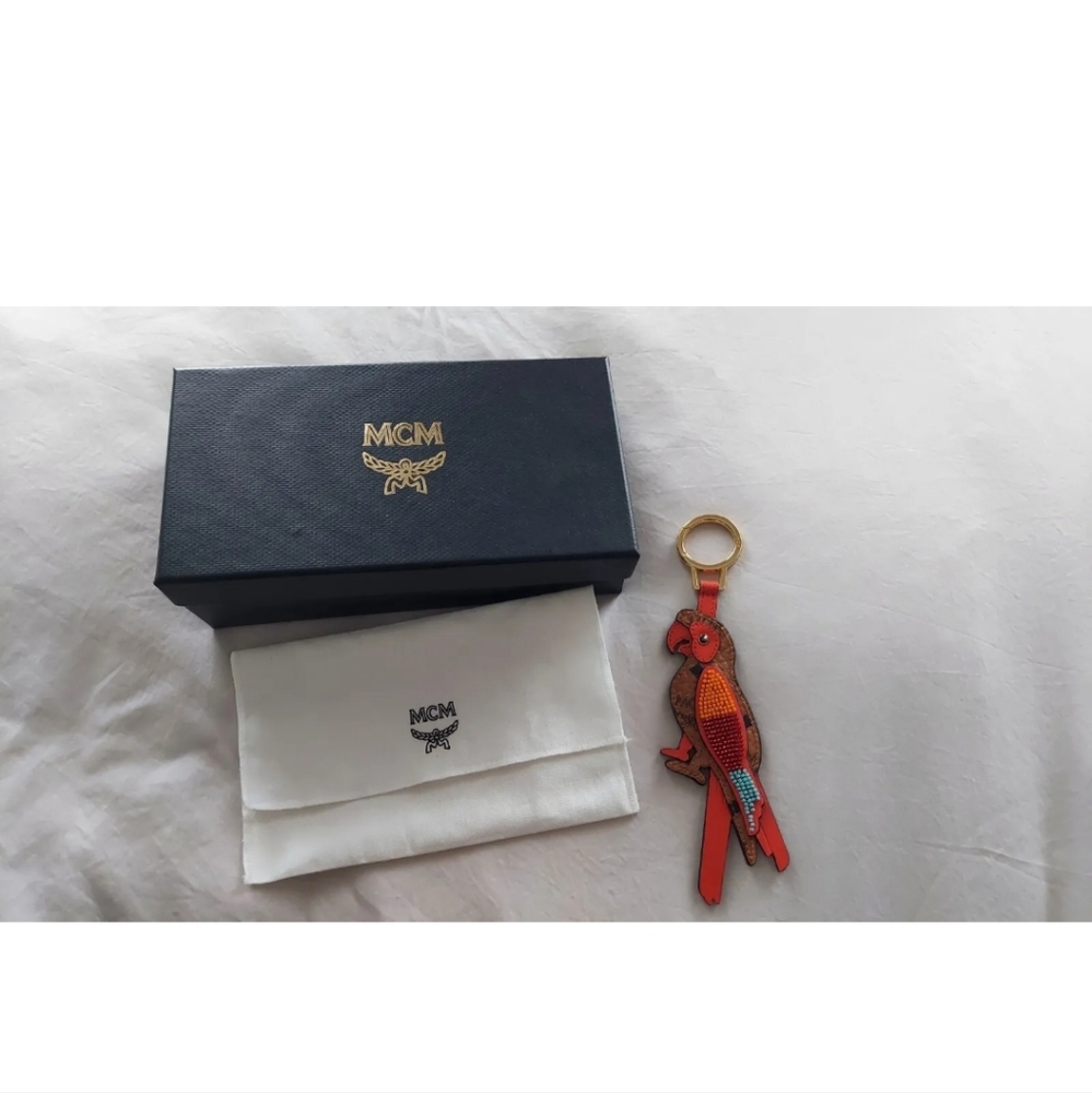 COPY - MCM Zoo Parrot 2D leather keychain NEW